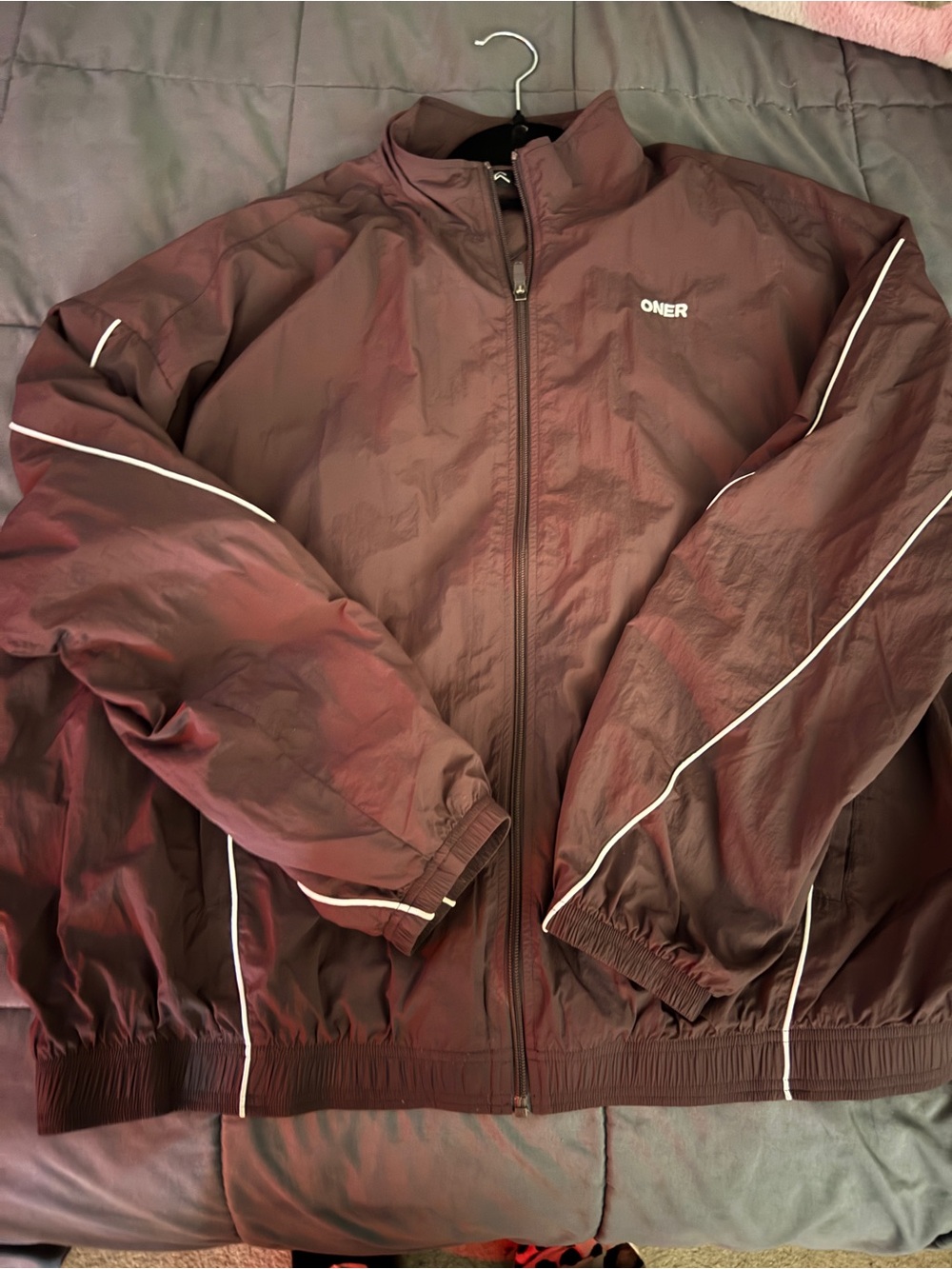 ONER Active over sized Track jacket . - Picture 2 of 4